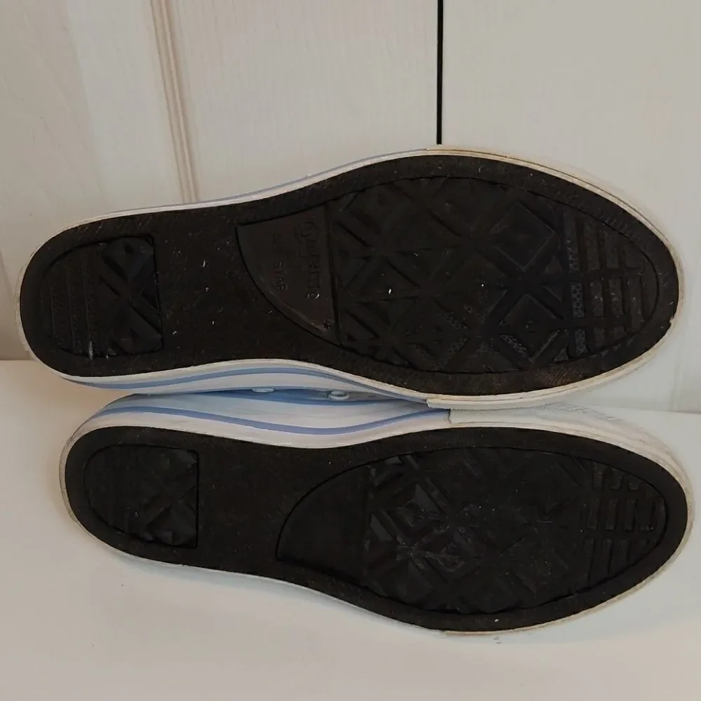 Converse disney elsa